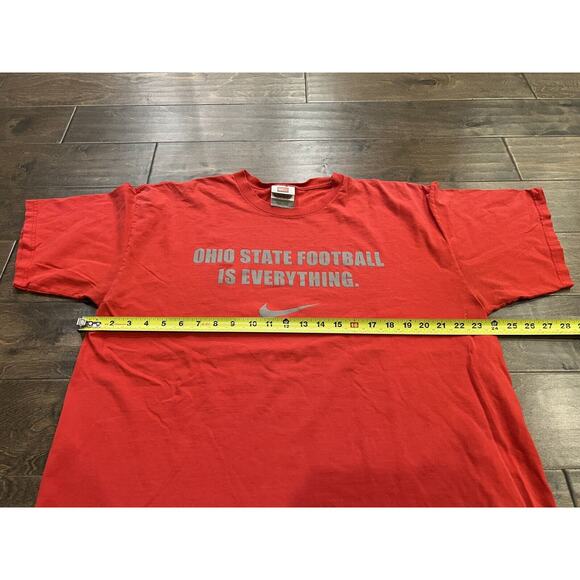 Vintage Nike Y2K Mens Red Ohio State Football Is Everything Swoosh T-Shirt XL - Picture 8 of 8
